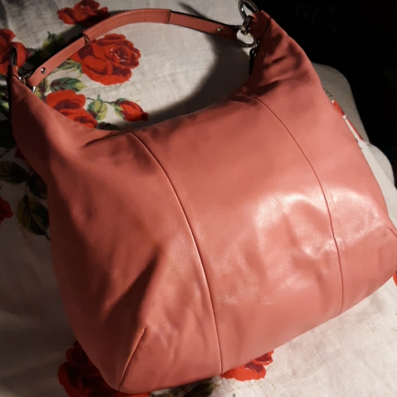 Coach Kristin Leather Hobo Pink Bubble Bag - Picture 2 of 9